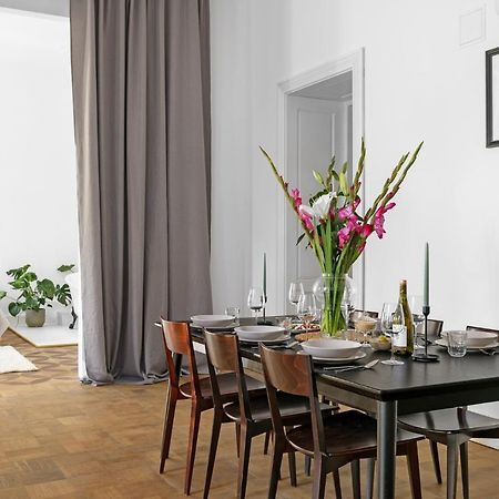 ורשה Oomph Koszyki Luxurious Apartments מראה חיצוני תמונה