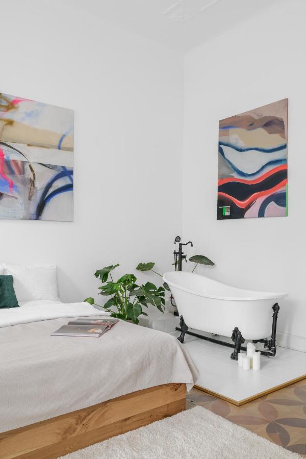 ורשה Oomph Koszyki Luxurious Apartments מראה חיצוני תמונה