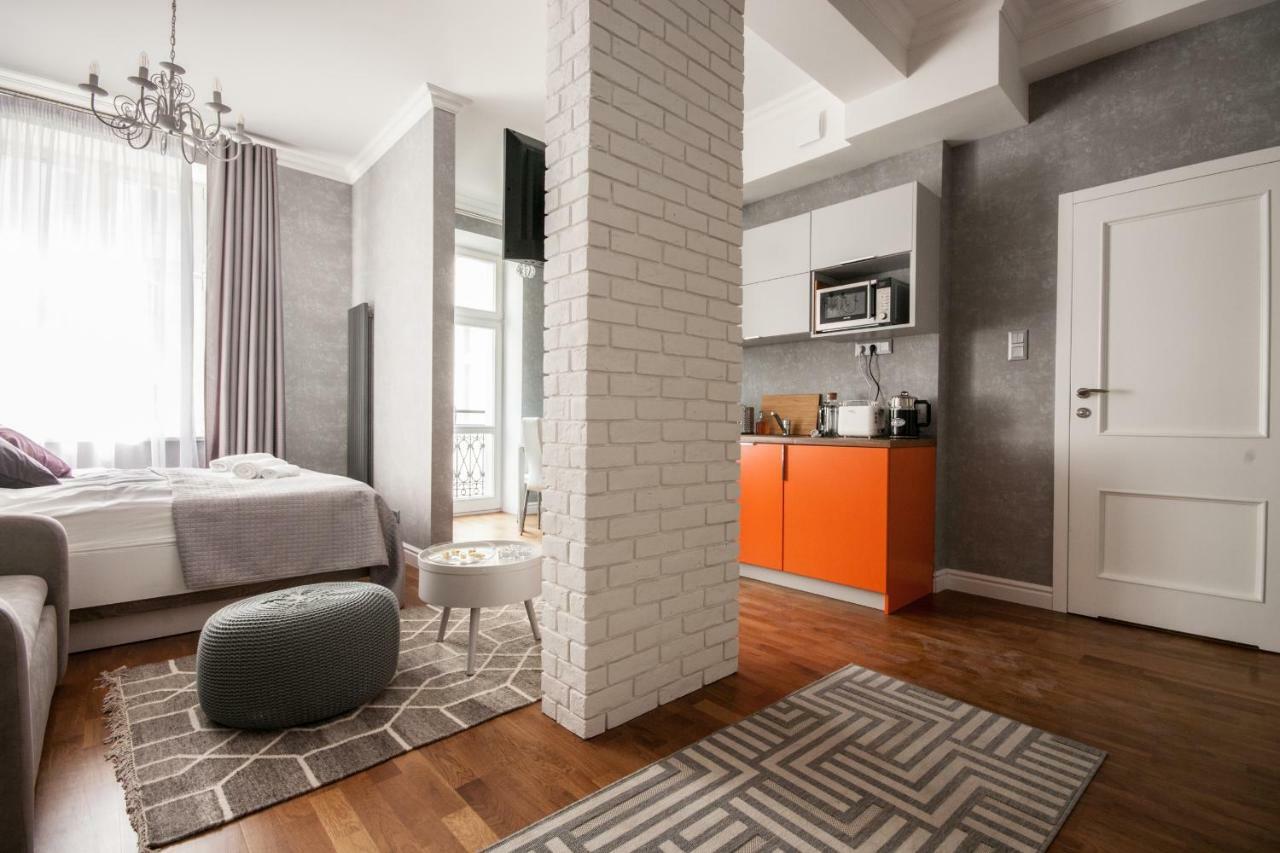 ורשה Oomph Koszyki Luxurious Apartments מראה חיצוני תמונה
