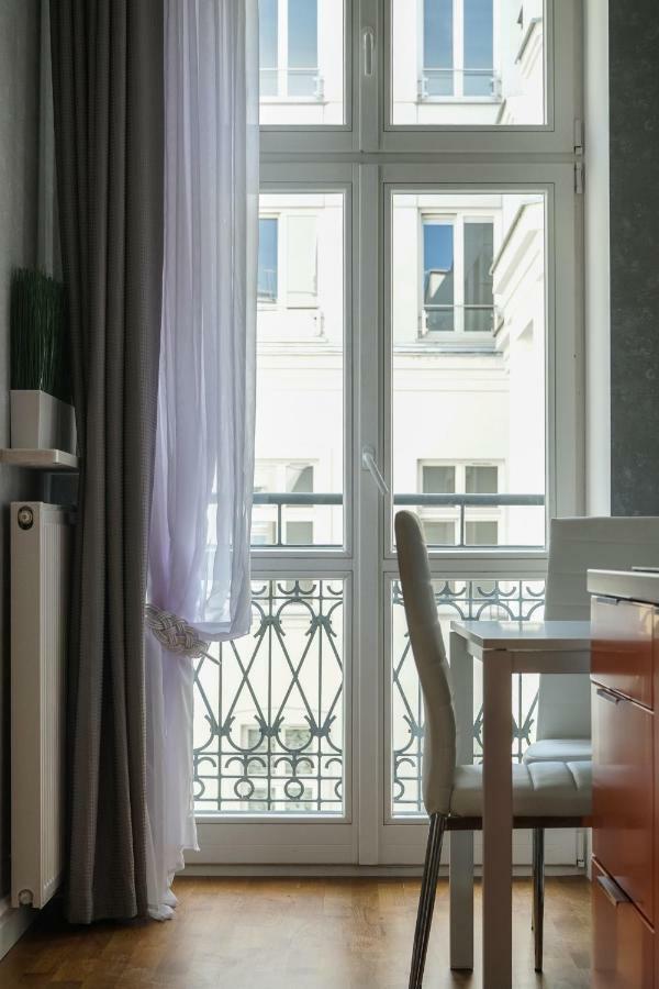 ורשה Oomph Koszyki Luxurious Apartments מראה חיצוני תמונה